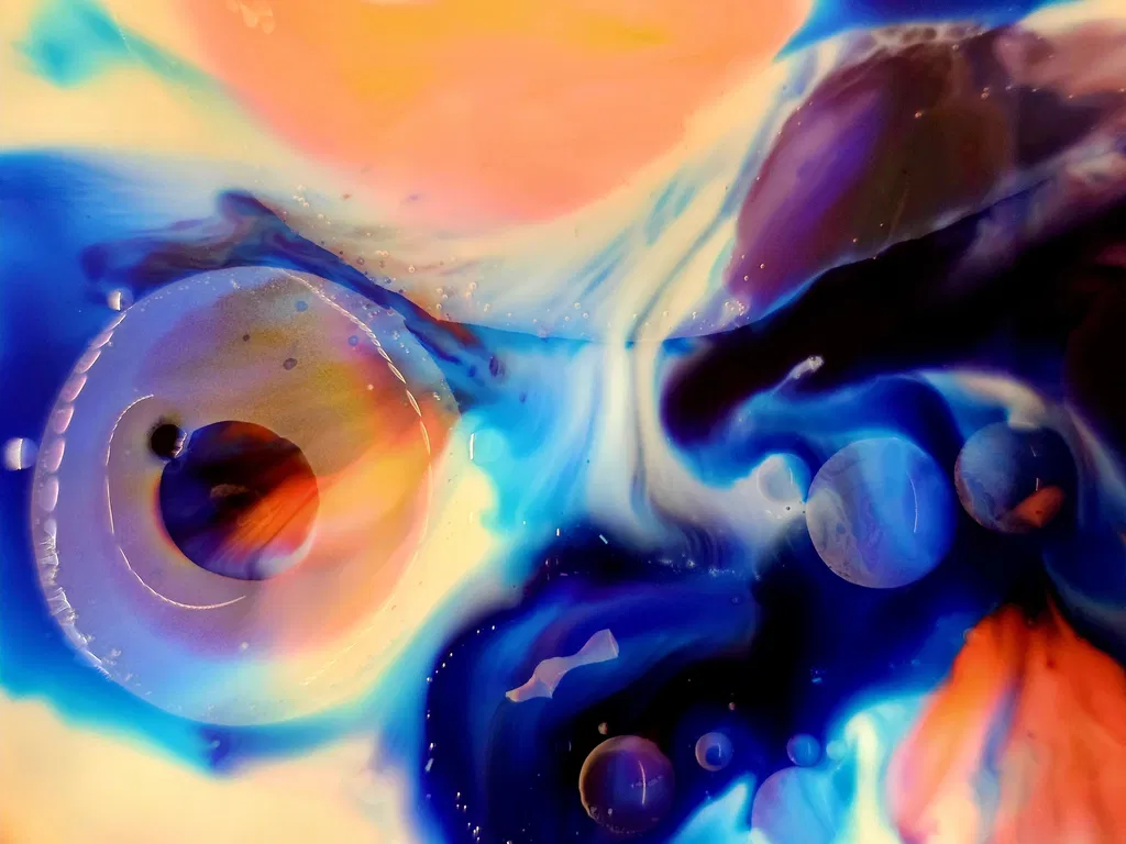 abstract liquid shapes