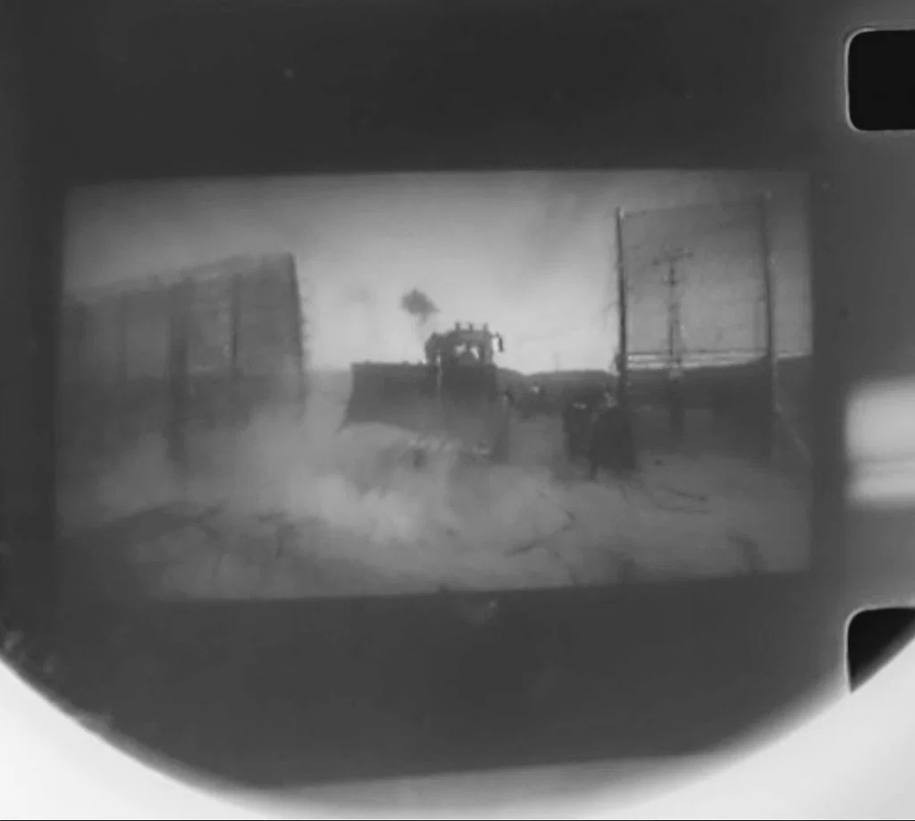 greyscale dusty setting